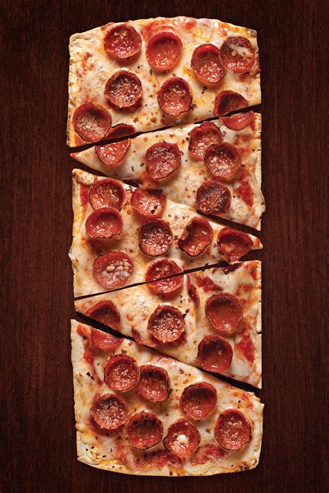 Thin Crust Pepperoni Pizza Flatoutbread Flatbread Pizza Recipes