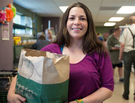 The issaquah food & clothing bank provides food, clothing, and other basic needs to our community members to promote self sufficiency. Find Food - Second Harvest Northern Lakes Food Bank