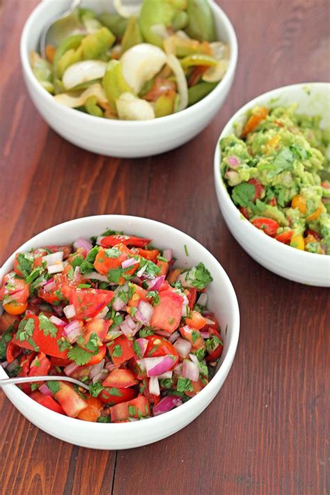 Don't worry if there's a wait, you can enjoy live music, full bar and appetizers in our oak garden. How To Throw A Taco Bar Party - In Sonnet's Kitchen | Taco ...