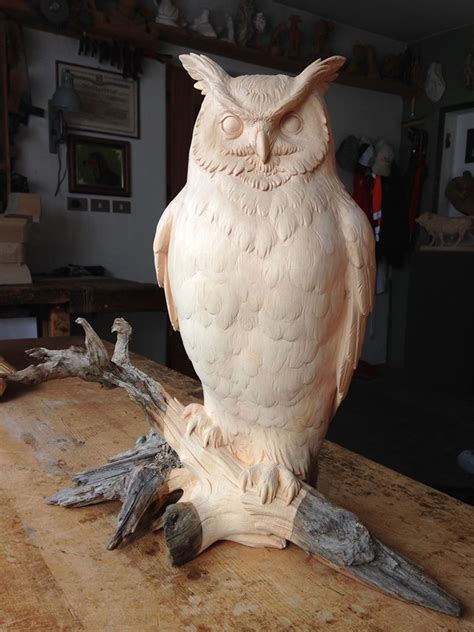 Owl By Giuseppe Rumerio Fb Master Carver Chainsaw Wood Carving