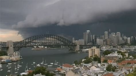 Sydney Storm Amazing Timelapse Of Menacing Clouds Rolling In Over The