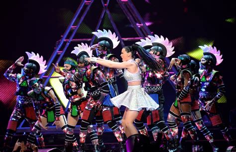 Katy Perry Performs On Prismatic Tour At Verizon Center In Washington Hawtcelebs