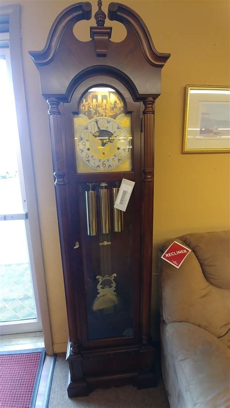 Ridgeway Grandfather Clock Delmarva Furniture Consignment