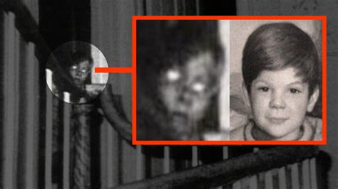 These 10 Mysterious Photos Have Disturbing Backstories
