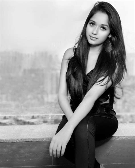 Avneet Kaur Or Jannat Zubair Or Ashi Singh Whos Got The Attractive Black And White Picture