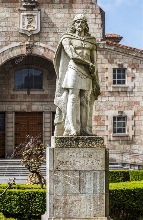 Rey Pelayo Rey Cristiano De Asturias En El Santuario De Covadonga 2022