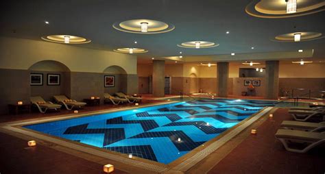 This golf hotel is 8.6 mi (13.9 km) from ksl city mall and 10.2 mi (16.5 km) from johor bahru city square. Strand Beach & Golf Resort Taba Heights - Taba - Tripatak