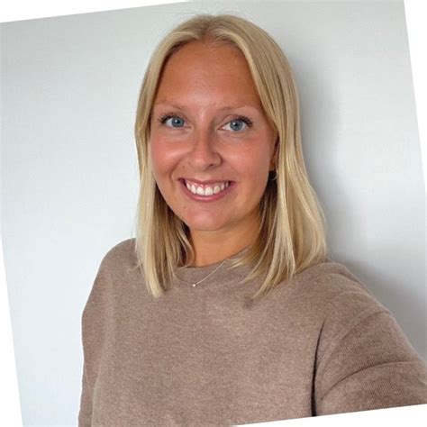 Emma Karlsson Audit Associate Pwc Sverige Linkedin