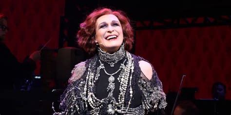 Glenn close's performance from sunset boulevard at andrew lloyd webber's royal albert hall celebration. 35+ Great Movies About Rich People - Best Films About Rich ...