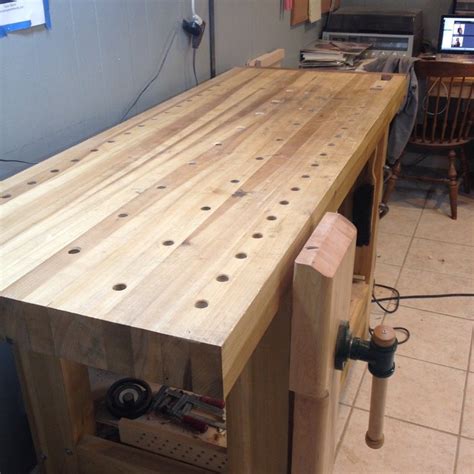 The original design also had a bench hook on one end of the. Roubo Workbench - by Jarmo @ LumberJocks.com ~ woodworking ...