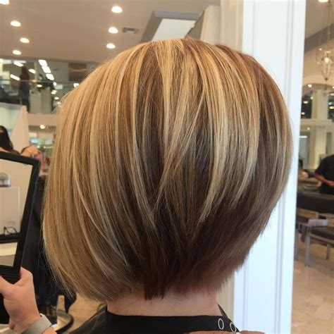 25 Graduated Bob Hairstyles For Fine Hair With Adorable Layered Stacks
