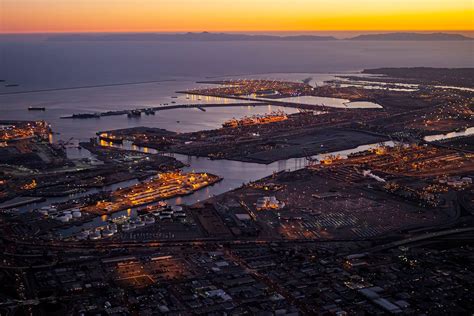 Americas Port Is At Capacity Port Of Los Angeles And Port Of Long