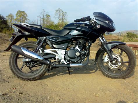 Bajaj pulsar 180 is a sports bike available at a price of rs. HULK + CREATIVE = BAJAJ PULSAR 180 - BAJAJ PULSAR 180 ...