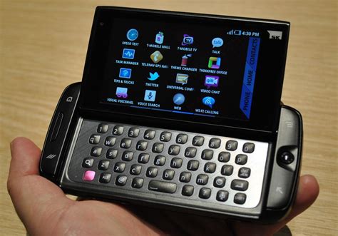 T Mobile Confirms Sidekick 4g Coming To Stores On April 20 For 99