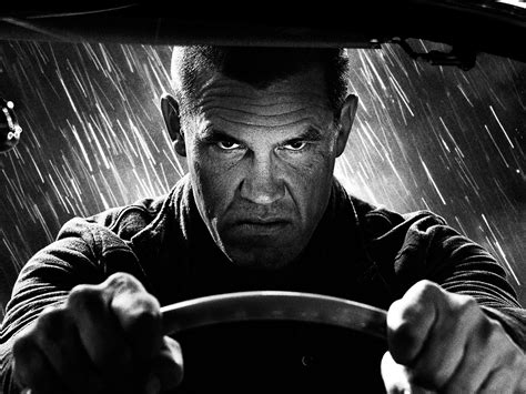 Sin City A Dame To Kill For Is Beautiful Gritty And Near Unwatchable