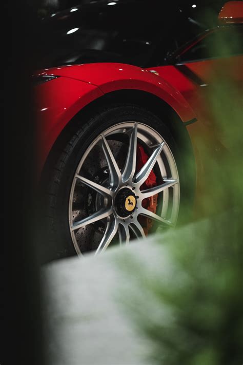 Ferrari Car Sports Car Wheel Red Hd Phone Wallpaper Peakpx