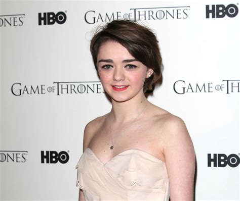 Faceless Facts About Maisie Williams