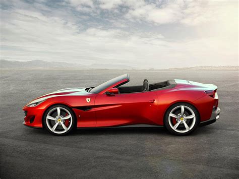 Welcome to the official account of ferrari, italian excellence that makes the world dream. The Ferrari Portofino makes its debut in Lebanon