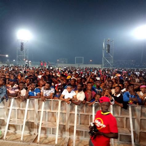 One Lagos Fiesta Lagosians Throng Ikorodu Bar Beach Epe Agege Badagry As Star Artistes