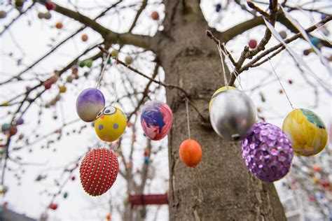 7 Easter traditions you might not know about... - Alamy Blog