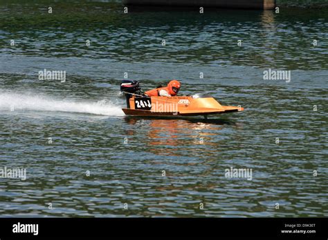 Outboard Motor Boat Race Racer Regatta Water River Lake Fast Speed Lock