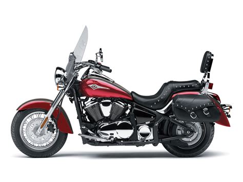 With a presence that's larger than its name, the vulcan® 900 classic out performs many big heavyweight cruisers. 2018 Kawasaki Vulcan 900 Classic LT Review • Total Motorcycle