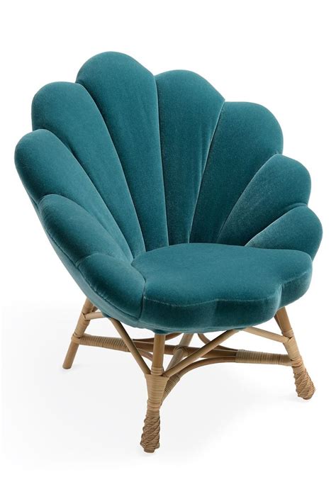 Besides reflecting the teen's interest, a teen bedroom. 10 Accent Chairs that will Stylish your Living Room