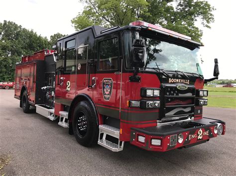 Pierce Enforcer Custom Pumper To Booneville Fire Department Emergency