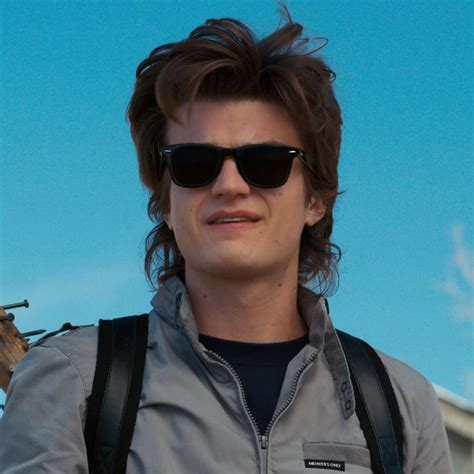 Oct 30, 2017 · we took the actor, who plays steve harrington on netflix's blockbuster show and possesses one of the most iconic manes to ever hit the small screen, to montreal to try on this season's best. How to Get Steve's Hair in Stranger Things