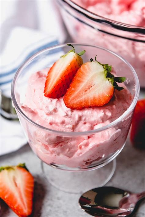 An Image Of A Bowl Of Strawberry Jello Salad With Cottage Cheese