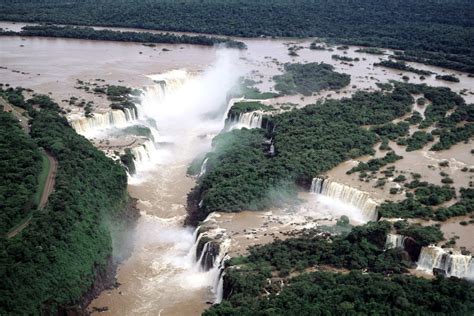 Vista Aérea De Las Cataratas Del Iguazú 74321