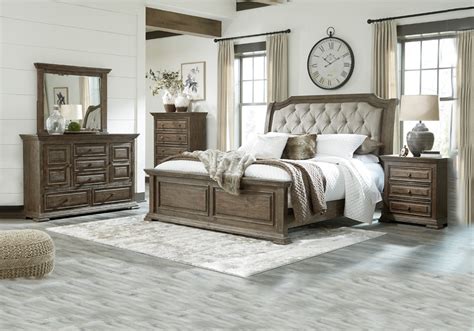 Osp home furnishings modern mission vintage oak bedroom set with 2 nightstands, 1 chest, 1 vanity. Wyndahl Brown Upholstered King Bedroom Set | Louisville ...