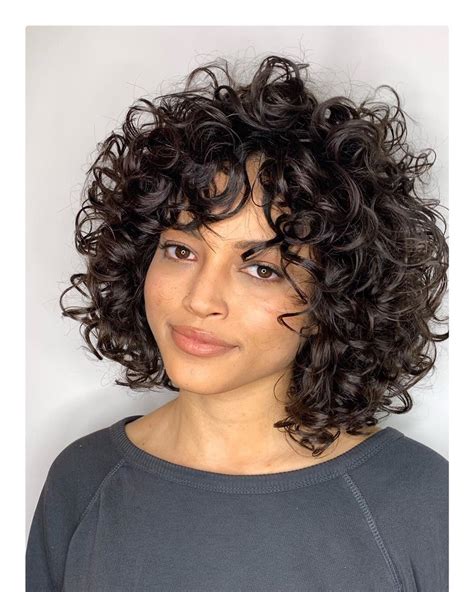 Pin On Amazing Curly Haircuts