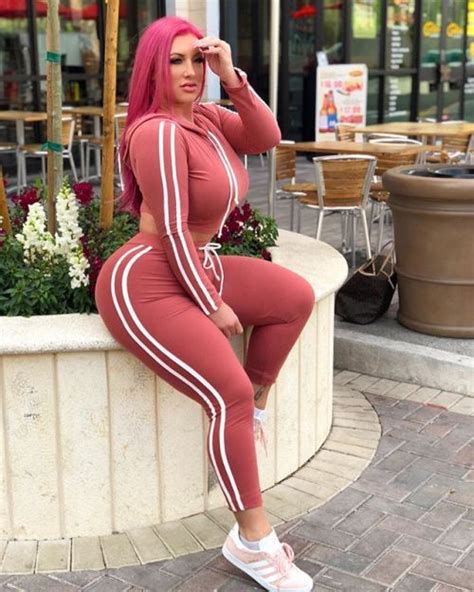 taya christian tumblr fashion curvy fashion big girl fashion