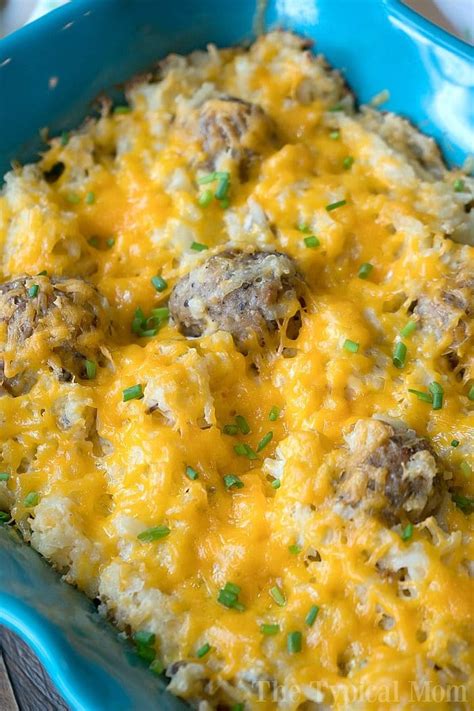 Hamburger casserole with cream cheese and sour cream. Hamburger Hashbrown Casserole with Sour Cream · The ...