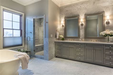 Even if it's the only marble in your home, it is well worth the investment since it is durable and long lasting. Gorgeous Bathrooms With Marble Tile