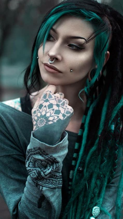 Pin By 💀kvltlylith 💀 On Badass Hairstyles In 2022 Goth Beauty Gothic Hairstyles Tattoed Girls