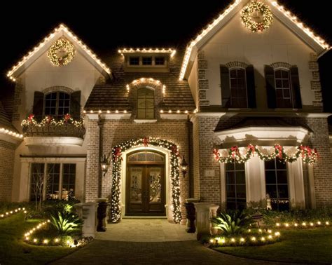 Download all photos and use them even for commercial projects. Christmas Light Hanging Service - Decorations Photo Gallery