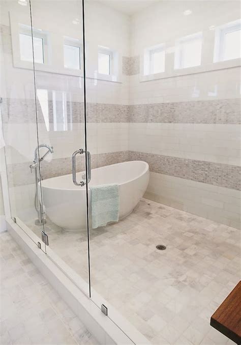 The walk in shower is something that is starting to grow in the interior design enthusiasts hear! Tabulous Design: Make It A Combo: Showers & Tubs