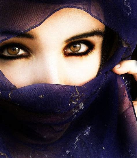 Beautiful Burka Eyes Images