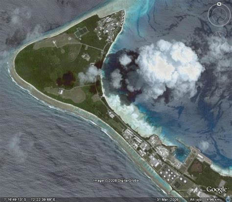 Base Nuclear Britanica Diego Garcia -Google Maps- 13151 ...