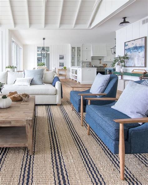 39 Coastal Living Room Ideas To Inspire You Lake House Interior