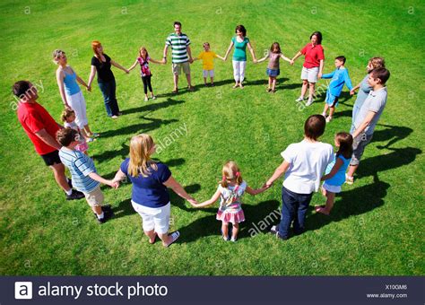 Kids Holding Hands In A Circle Stock Photos And Kids Holding Hands In A
