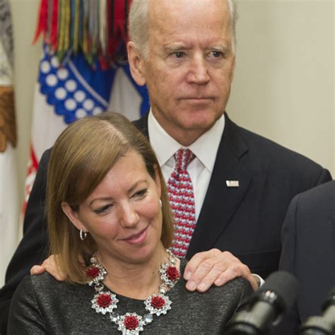 Joe Biden Gets Up Close And Personal With New Defense Secretarys Wife E Online Uk