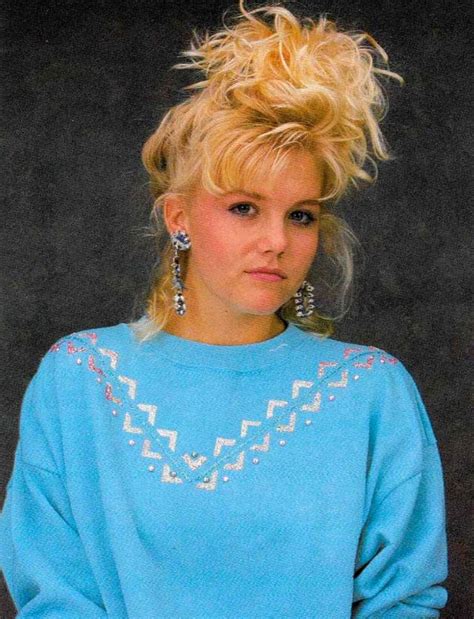 Cool Pics That Defined The 1980s Fashion Trends Of Teenage Girls