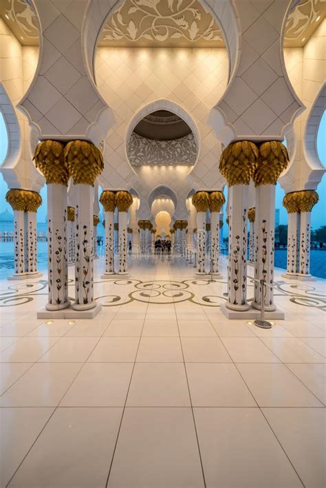 The Sheikh Zayed Grand Mosque Center Szgmc Abu Dhabi
