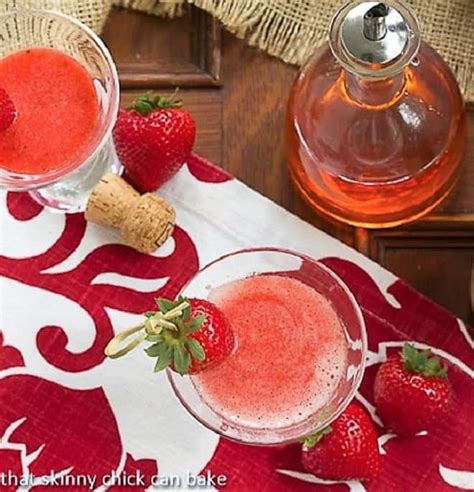 strawberry bellinis an easy italian cocktail that skinny chick can bake