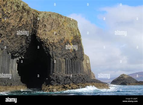 Fingals Cave Isle Of Staffa Stock Photo Alamy