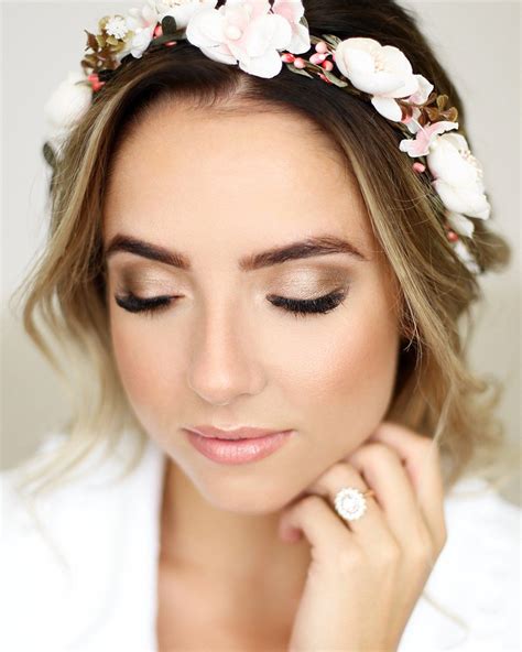 45 wedding make up ideas for stylish brides in 2021 bride makeup natural soft bridal makeup