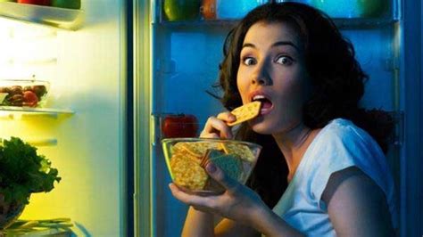 Ways To Take Control Of Your Evening Snacking